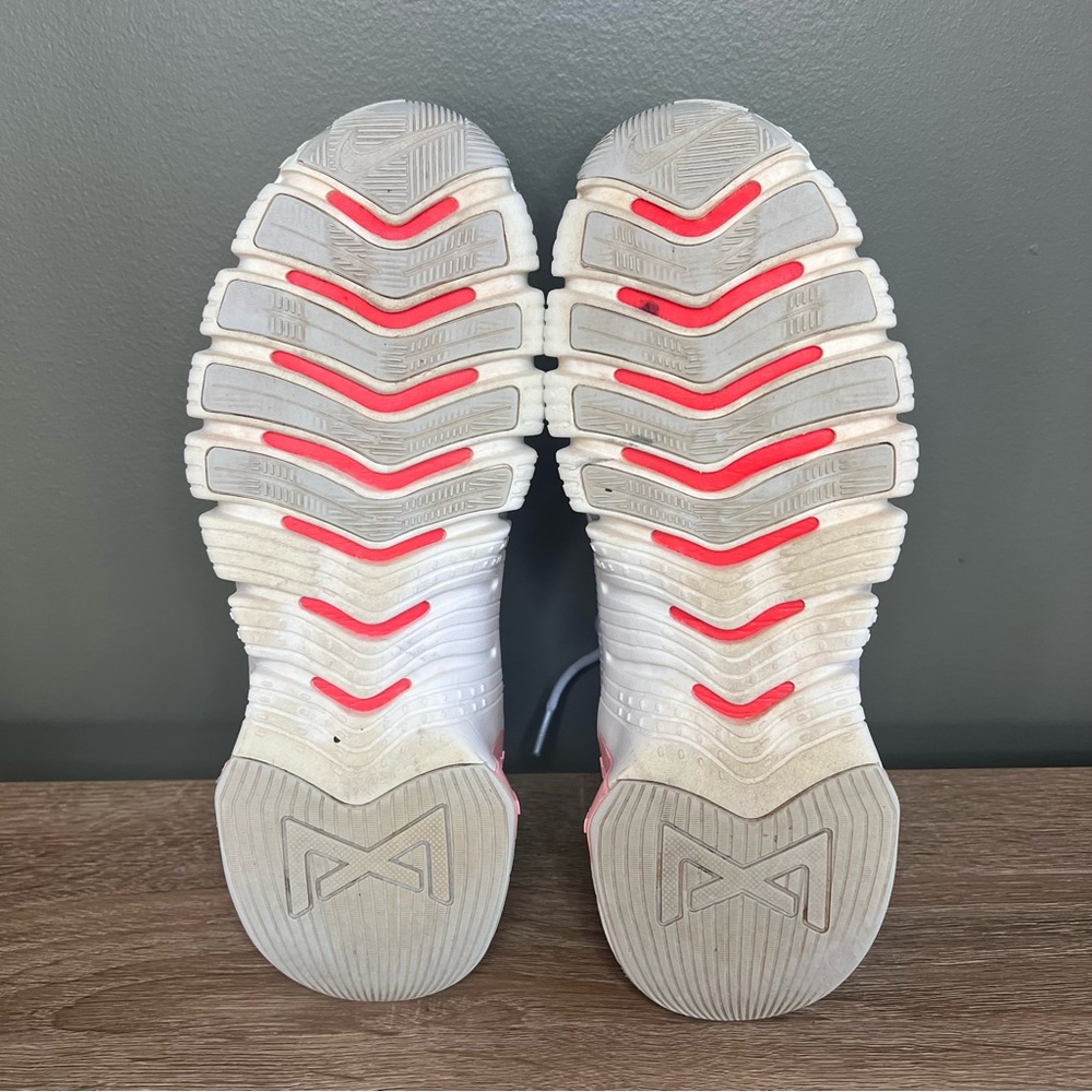 Nike Free Metcon 3 Womens 9 Football Grey Bright Crimson Training Shoes - Picture 6 of 7